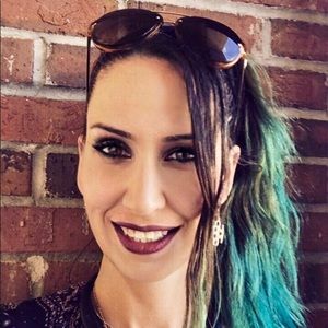 Meet your Posher, Rebecca